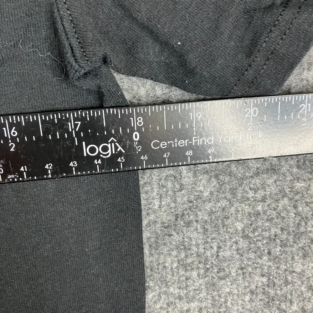 Champion T-Shirt Mens Small Black Logo Graphic Tee Classic Fit Athletic Casual - Picture 5 of 7